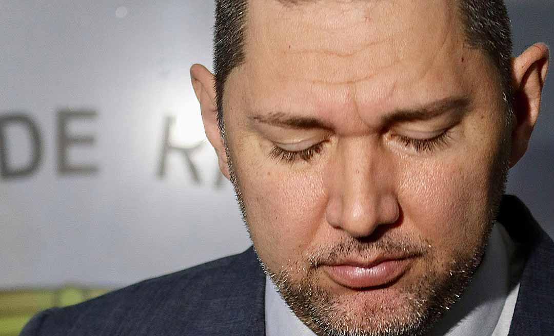 “Outras prioridades!”, diz Joabe Lira ao explicar adiamento de votação sobre afastamento de Clendes Vilas Boas