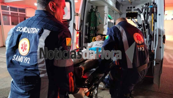 Jovem sofre fratura exposta após ser atropelado por trator em ramal no interior do Acre