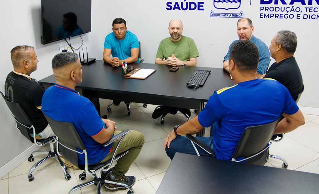 Prefeitura e Câmara se reúnem com sindicato para discutir melhorias no transporte público de Rio Branco