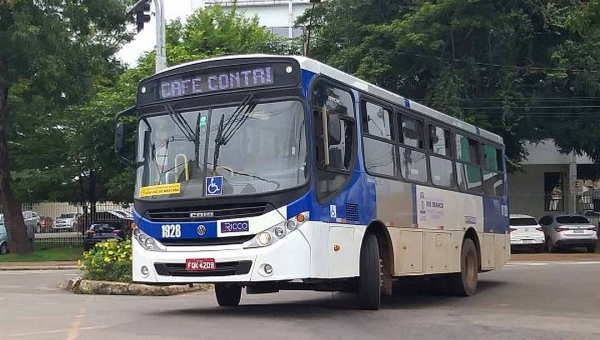 Procuradoria da Câmara aponta ‘novas’ irregularidades em projeto que aumenta subsídio ao transporte coletivo em Rio Branco