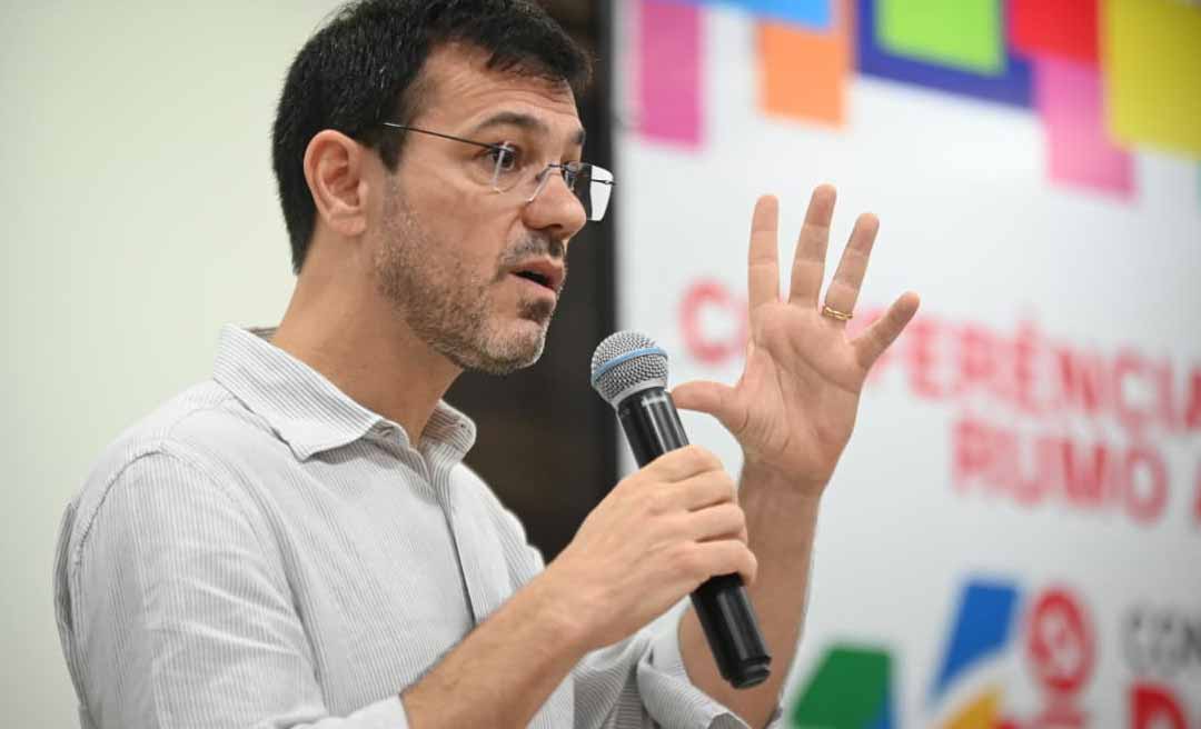 “O pontapé inicial está dado”, diz Thor Dantas ao lançar pré-candidatura ao governo durante Conferência do PCdoB