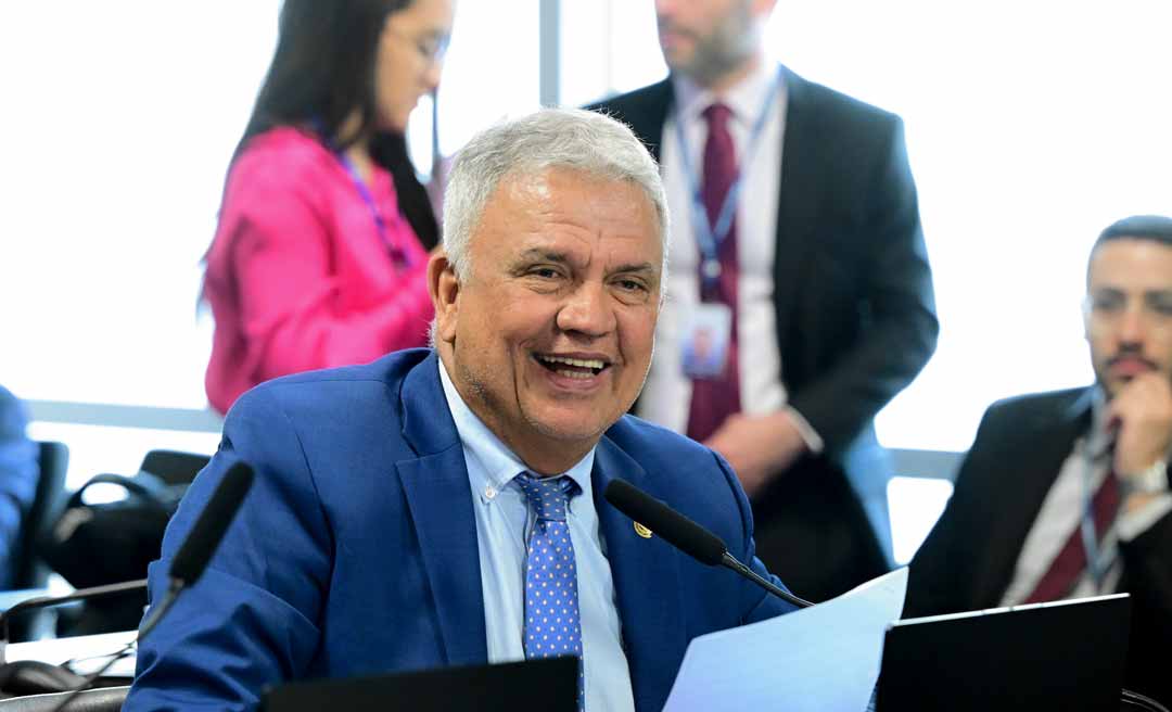 Senador Petecão comandará comissão da MP que isenta taxistas de taxa do taxímetro