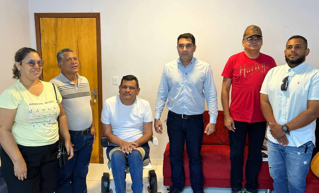 Vereador Samir Bestene debate acessibilidade com representantes de associação e propõe PL para ampliar inclusão em prédios públicos de Rio Branco