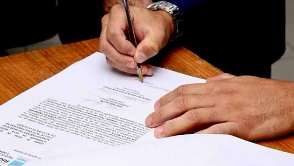 Prefeitura de Rio Branco nomeia aprovados em concurso público para cargos do RBPREV