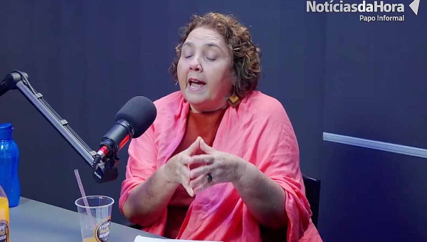 Nas “Curtinhas do Papo”, Naluh se emociona ao falar sobre Lula; leia mais