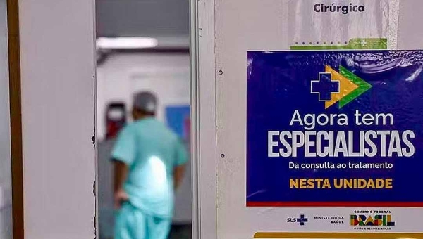 Reforço na Saúde: Acre recebe cinco médicos especialistas pelo programa “Agora Tem Especialistas”