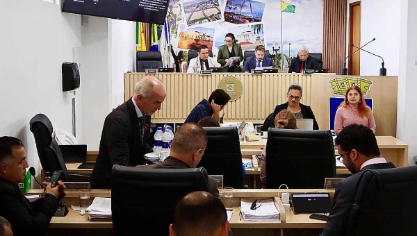 PCCR: Câmara de Rio Branco aprova por unanimidade projeto que altera jornada de trabalho de agentes da Saúde