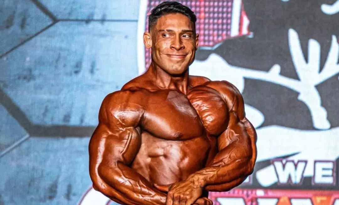 Ramon Dino faz história no Mr. Olympia, mas enfrenta a “mordida do Leão” sobre o prêmio