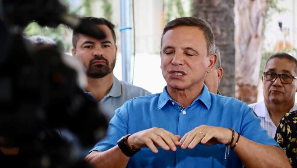 Bittar rebate Gladson e reforça apoio a Bolsonaro: “É direito dele dizer o que quiser; o meu é discordar”