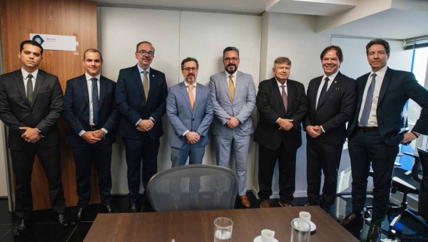 Senador Alan Rick articula com ministro da CGU pela derrubada do Veto 46/2023 e pelo fim das obras inacabadas