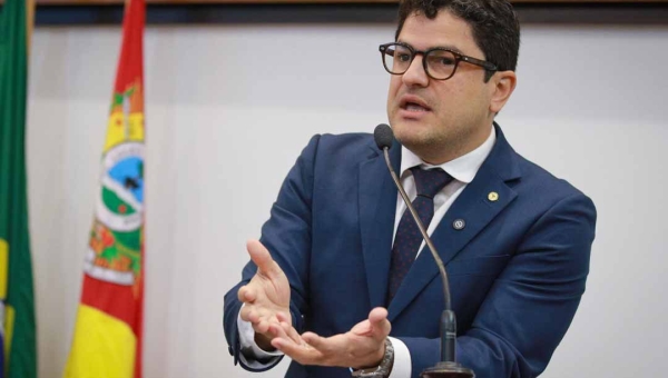 Eduardo Ribeiro defende criação de loteca estadual para aumentar arrecadação