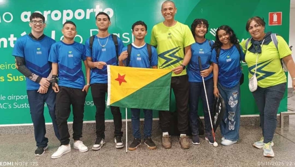 Atletas paralímpicos acreanos iniciam treinamento no Camping Escolar Regional, em Manaus