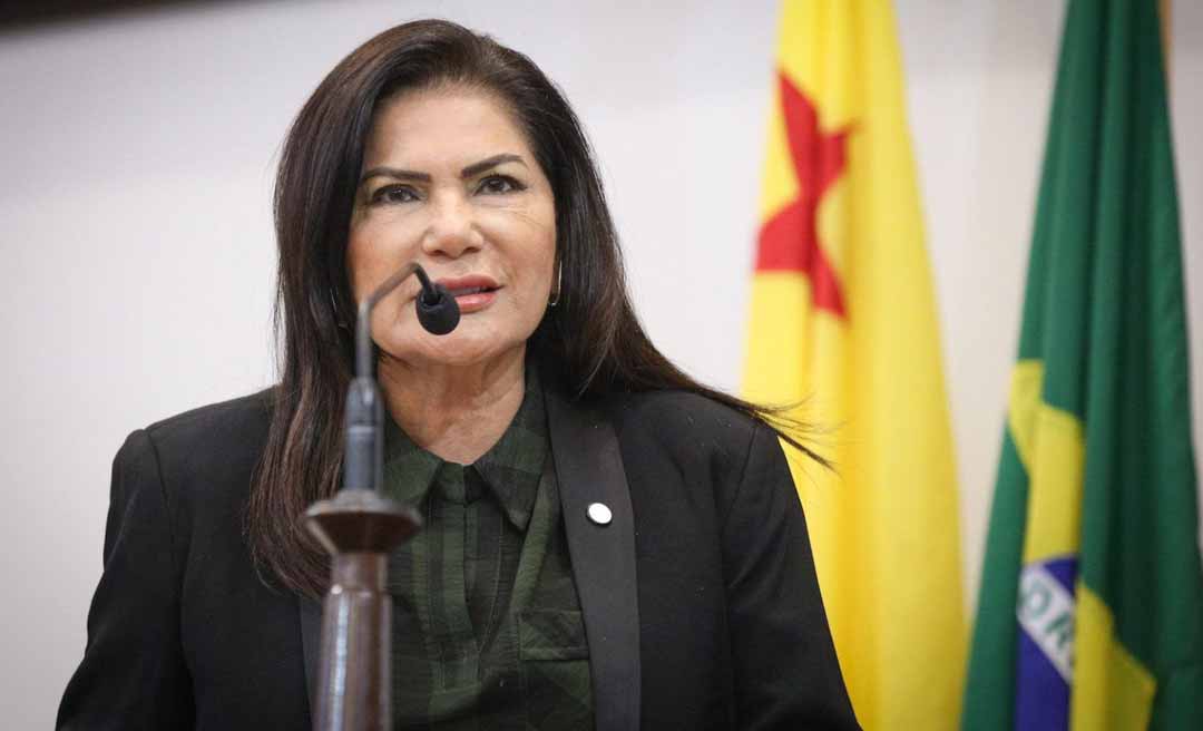 Na Aleac, Antônia Sales cobra convocações do governo e anuncia usina solar para hospital de Amor no Acre