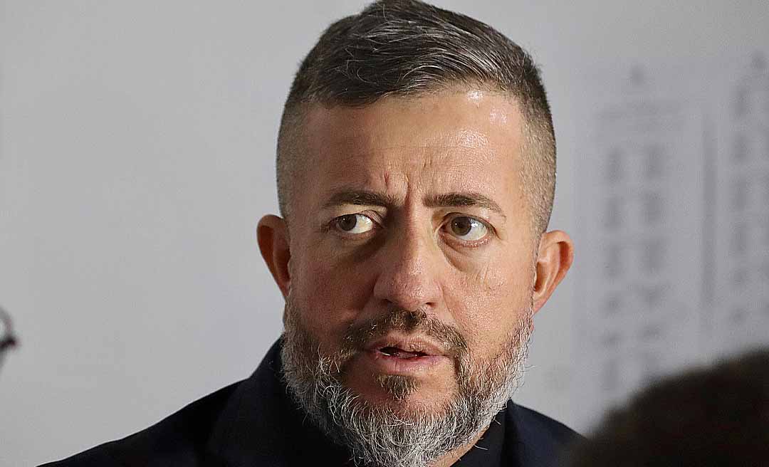 Após novo incidente com ônibus da Ricco, líder do prefeito na Câmara de Rio Branco diz que licitação deve sair até dezembro