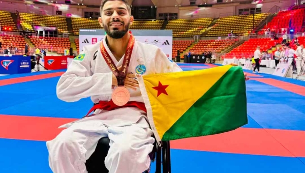 Com apoio do governo, paratleta de Tarauacá conquista medalha de bronze em Campeonato Mundial de Jiu-Jítsu Paradesportivo na Tailândia