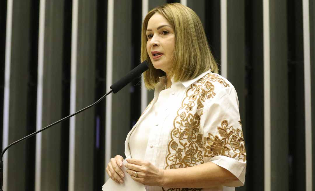 Socorro Neri critica PDL que fragiliza direitos de meninas violentadas e censura campanhas contra casamento infantil