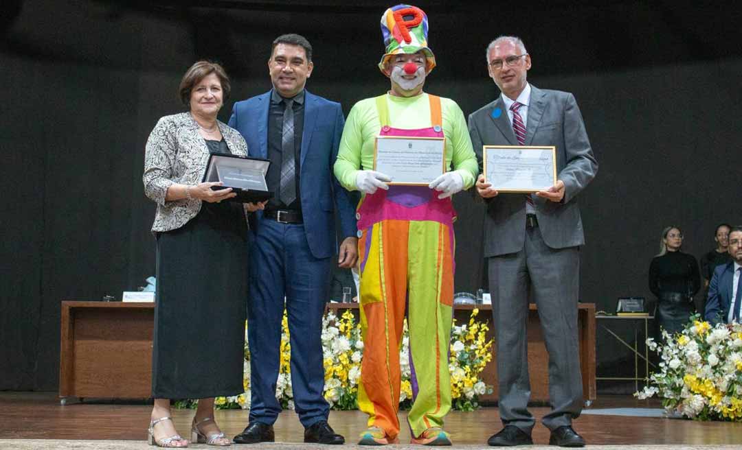 Samir Bestene destaca valorização dos empreendedores durante entrega dos Títulos Honoríficos 2025