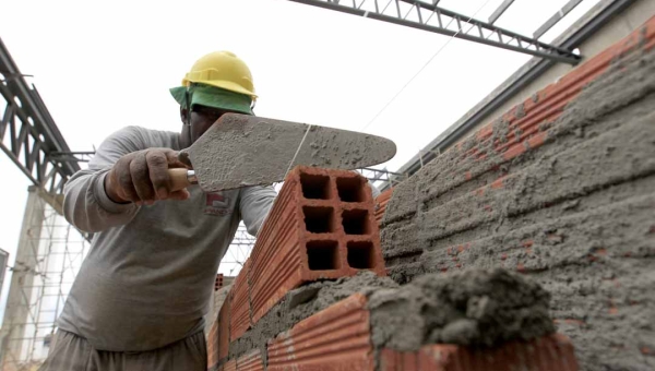 Preço do metro quadrado para construir no Acre em outubro superou os R$ 2 mil