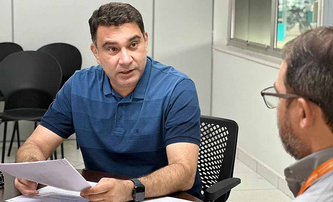 Vereador Samir Bestene protocola ofício na Energisa solicitando revisão da rede elétrica no Ramal Mediterrâneo