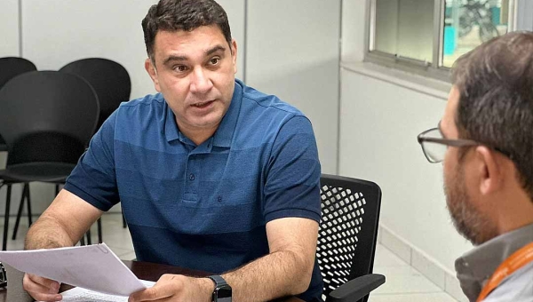 Vereador Samir Bestene protocola ofício na Energisa solicitando revisão da rede elétrica no Ramal Mediterrâneo