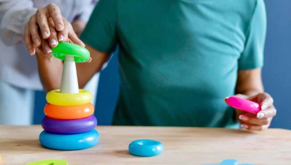 Governo do Acre sanciona lei que incentiva diagnóstico do Transtorno do Espectro Autista em adultos e idosos