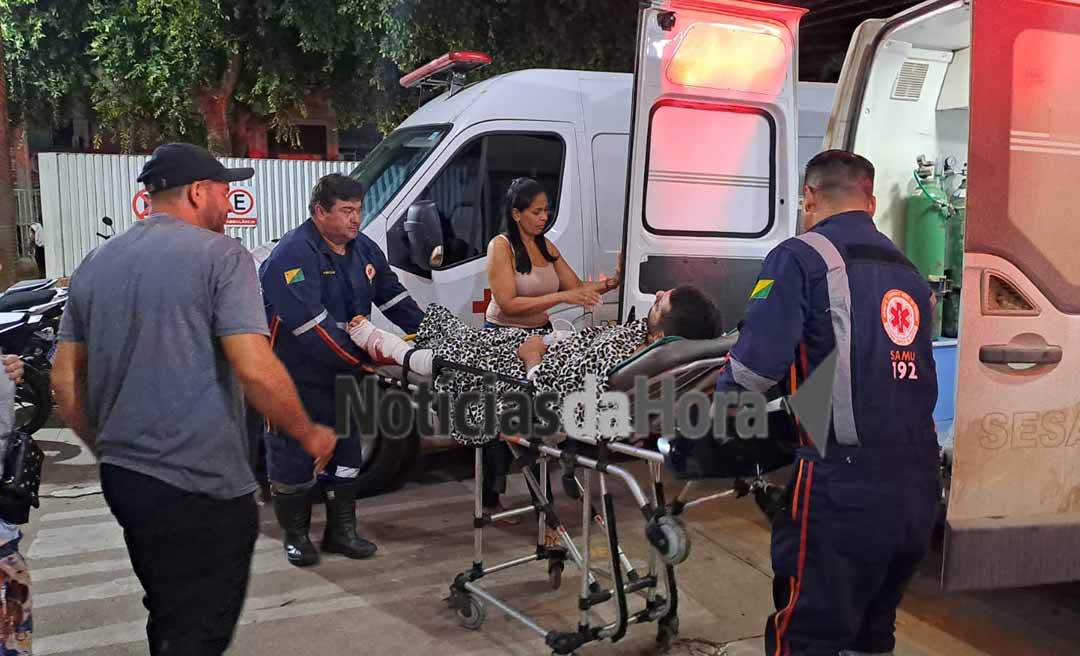 Colisão frontal entre duas carretas na BR-364 deixa motorista com fratura exposta