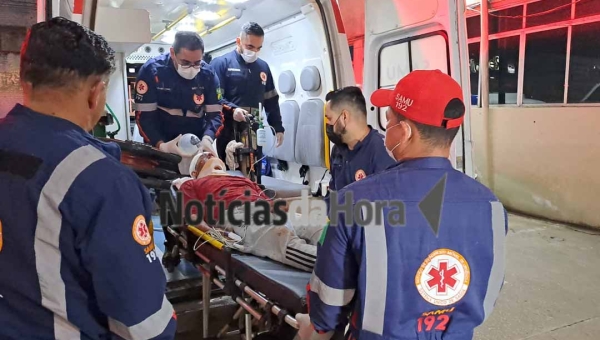 Discussão entre amigos termina em tentativa de homicídio a golpes de terçado no bairro Belo Jardim II