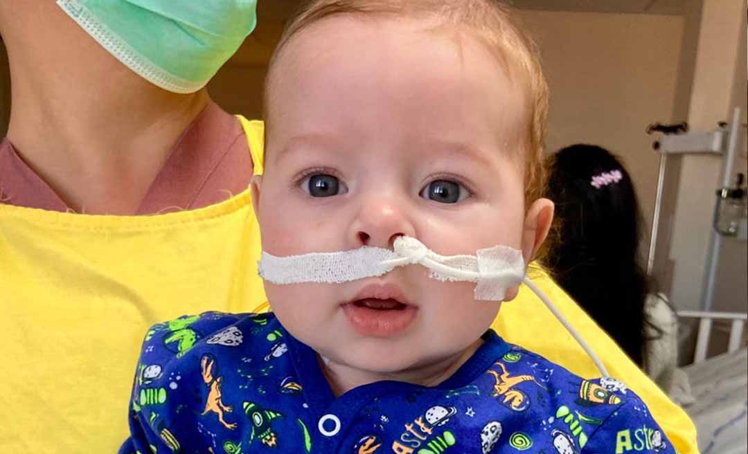 Bebê Calebe recebe alta da UTI em São Paulo após cirurgia delicada; mãe agradece apoio do senador Alan Rick