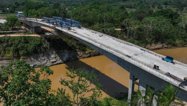 Entrega da Ponte da Sibéria será domingo; Sula pede compreensão