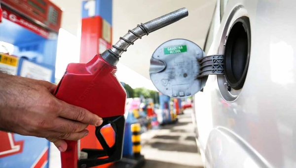 Acre terá gasolina mais cara a partir de dezembro, aponta novo PMPF divulgado pelo Confaz