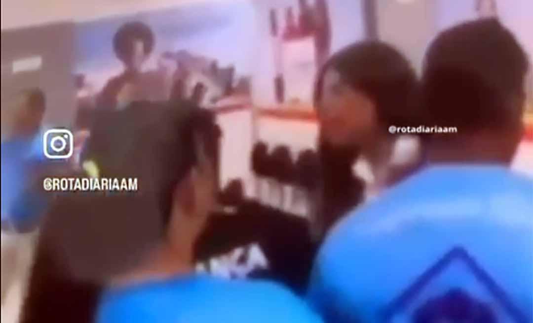 Vídeo mostra deputada Antônia Lúcia na cidade de Rio Preto da Eva, no Amazonas, em busca de suposta amante de Silas Câmara