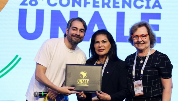 Deputada Antonia Sales participa da 28ª Conferência da Unale e é reconduzida a cargos no Parlamento Amazônico e na Unale