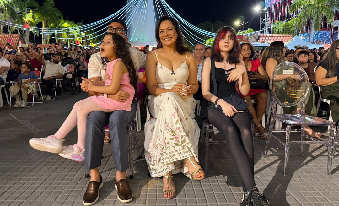 Mailza abre programação natalina no Palácio Rio Branco e diz que “Natal é um momento de celebração”