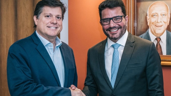 Em Brasília, Gladson tem reunião com presidente nacional do MDB e fala em “estreitar laços”