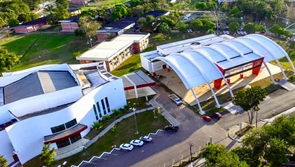 Concurso da Ufac, com salários de até R$ 14,4 mil, encerra inscrições nesta segunda-feira