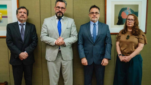 Senador Alan Rick cobra urgência do Itamaraty contra taxas abusivas e risco de expulsão de estudantes na Bolívia