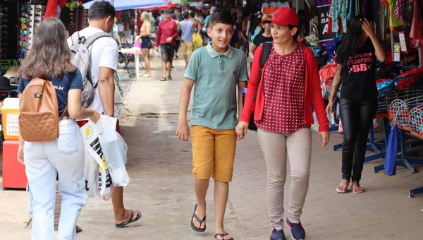 Lojistas apostam na última semana para salvar vendas de Natal na Benjamim Constant