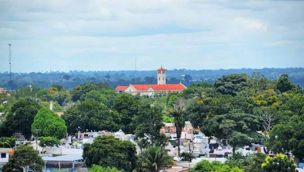 Rio Branco celebra 143 anos com programação cívica, esportiva e inaugurações de obras estruturantes no município