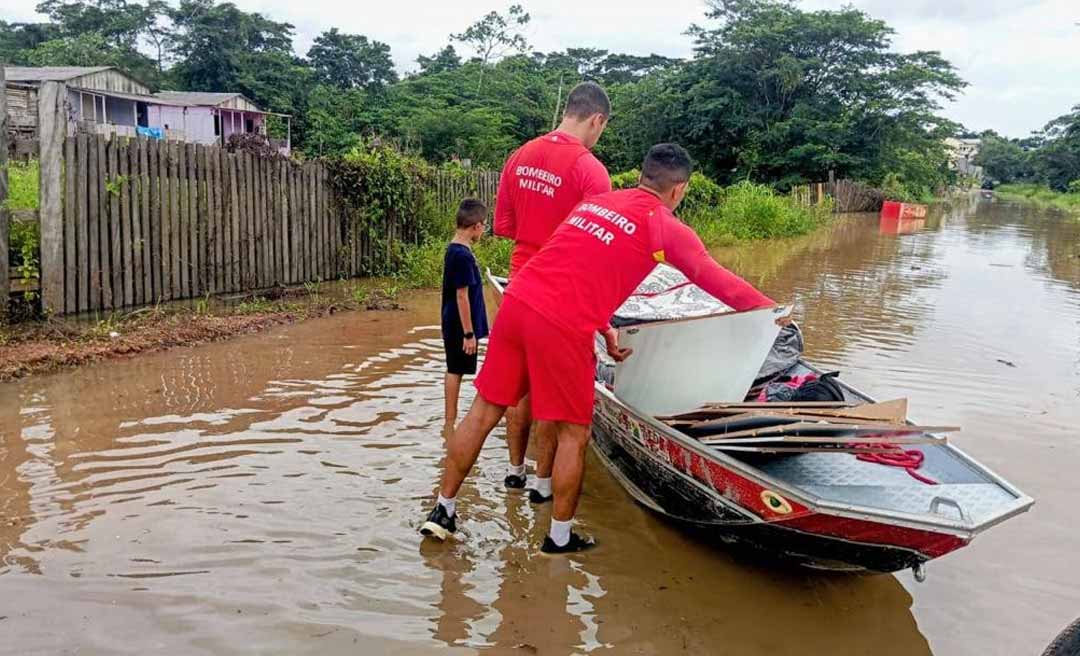 Governo mobiliza secretarias para apoio a famílias atingidas pela cheia dos rios