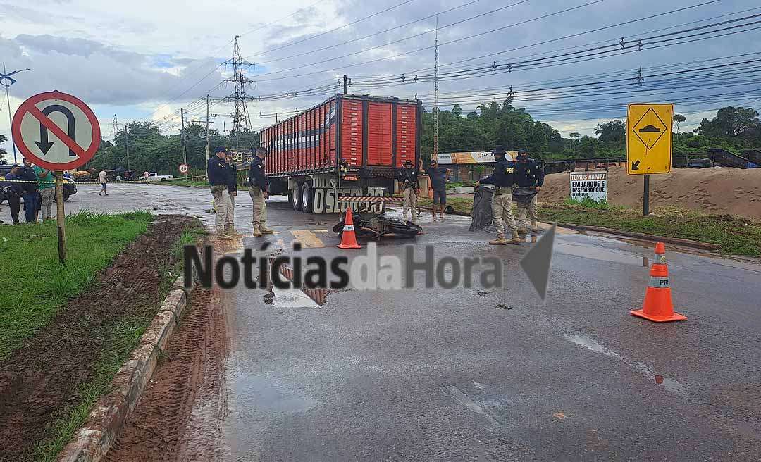 Motociclista por aplicativo morre após ter a cabeça esmagada em acidente na BR-364 na rotatória do Posto Corrente, em Rio Branco