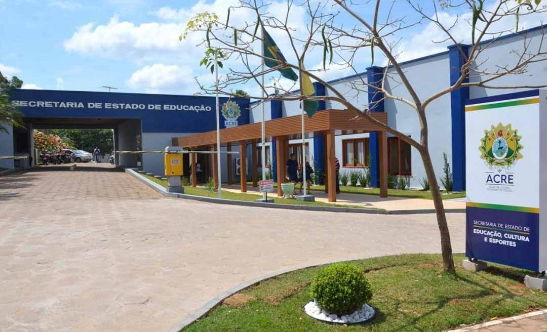 Acre tem 25% dos diretores de escolas escolhidos pela gestão, sem a participação da comunidade escolar, mostra Anuário