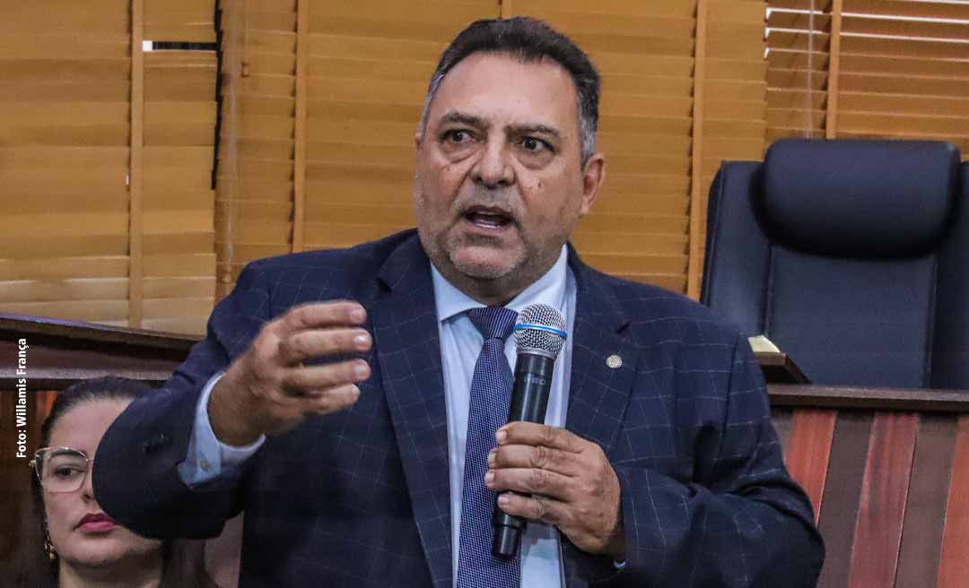 Abertura ilegal de ramal em Porto Walter segue dando dor de cabeça a Zezinho Barbary