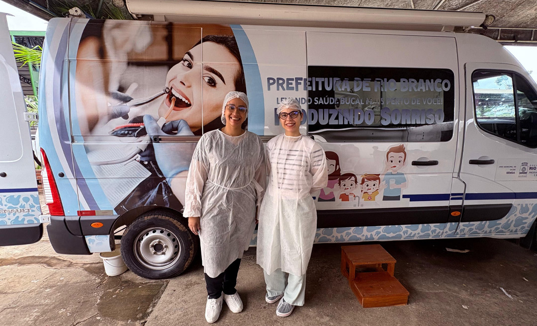 Saúde Municipal leva atendimento odontológico a famílias acolhidas no Parque de Exposições