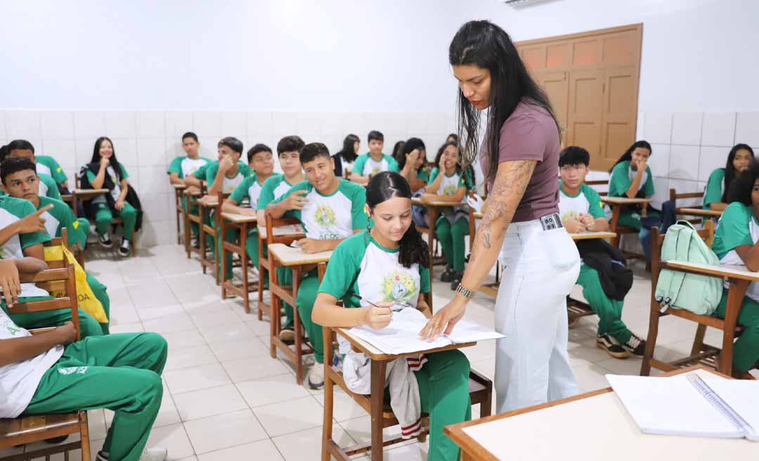 Educação intensifica preparativos para início do ano letivo e integralização de 24 novas escolas em 2026