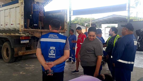 Rio Acre ultrapassa cota de inundação, invade bairros e amplia retirada de famílias em Rio Branco