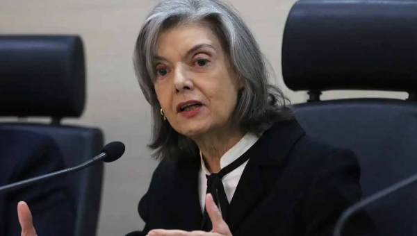Cármen Lúcia será relatora de Código de Ética do STF, anuncia presidente Fachin