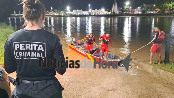 Homem é encontrado morto, enrolado em lona, às margens do Rio Acre, em Rio Branco