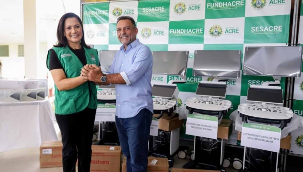 Para reforçar atendimentos à população, vice-governadora Mailza Assis entrega equipamentos de ultrassonografia à Fundhacre