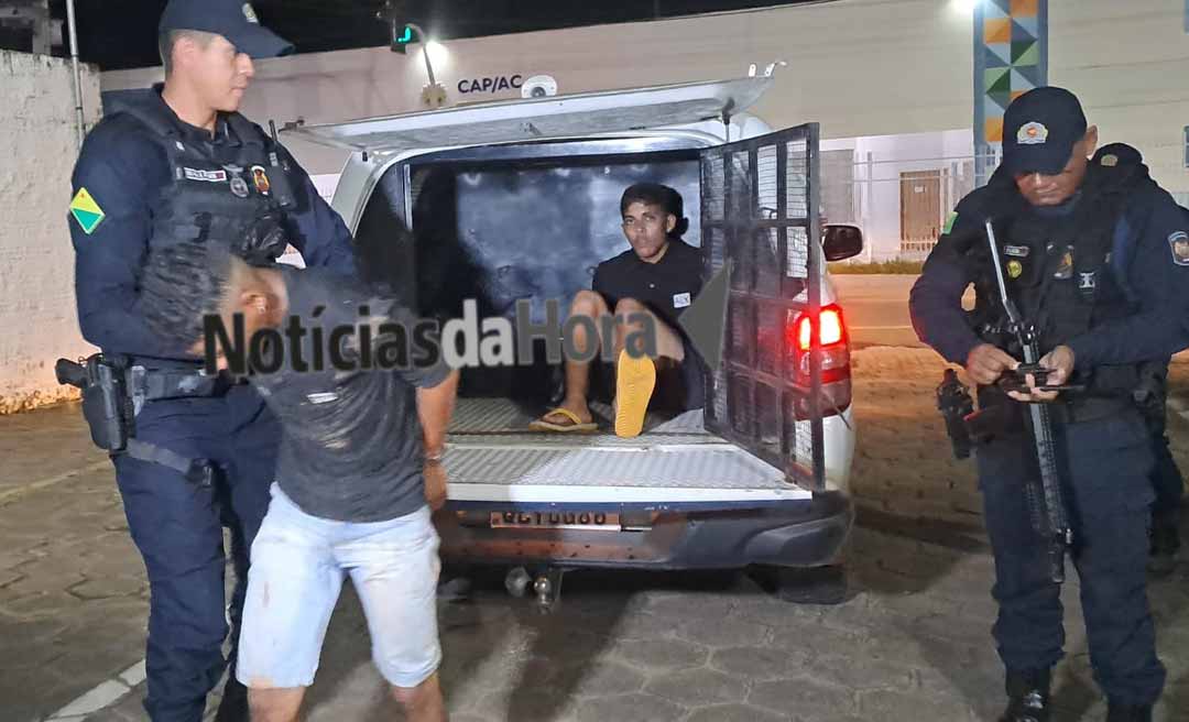 Guarnição 103 da Baixada da Sobral detém dupla armada durante abordagem na Estrada da Floresta, em Rio Branco
