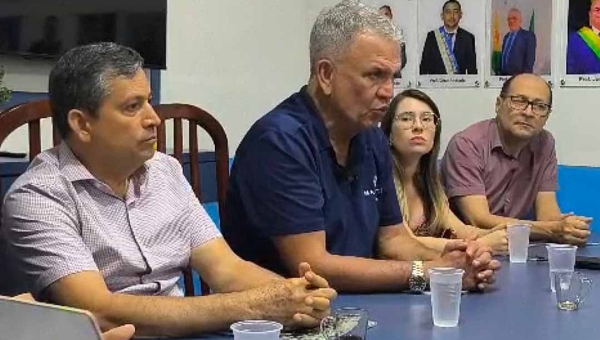 Petecão é recebido no PP para conversar sobre possível apoio a Mailza, mas lembra: “Política é uma via de duas mãos”